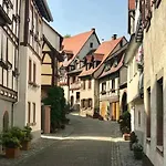 Turmwohnung Buedinger Hof *