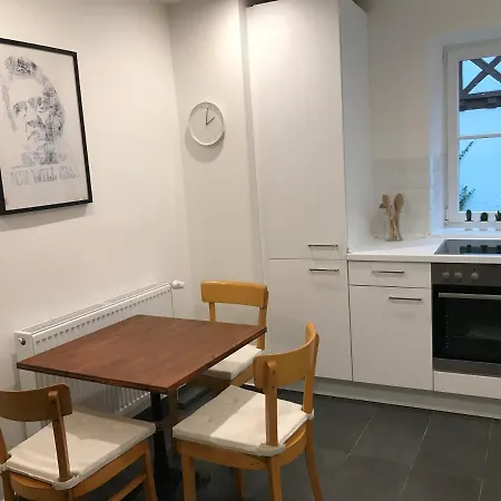 Apartament Turmwohnung Buedinger Hof Weinheim